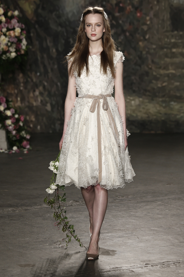 Abiti da sposa Jenny Packham Spring 2016